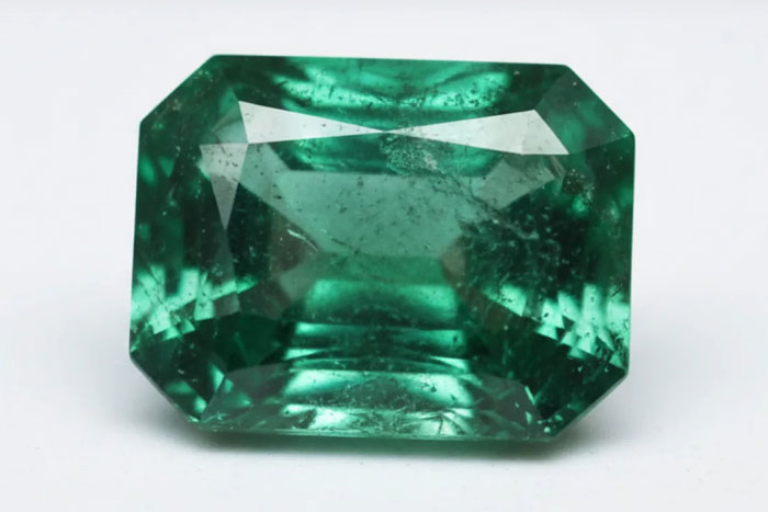 Изумруд. Драгоценный камень